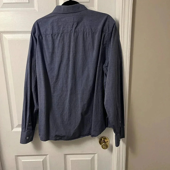 Men’s Untuckit Button Down Shirt Size XXL - Picture 2 of 7